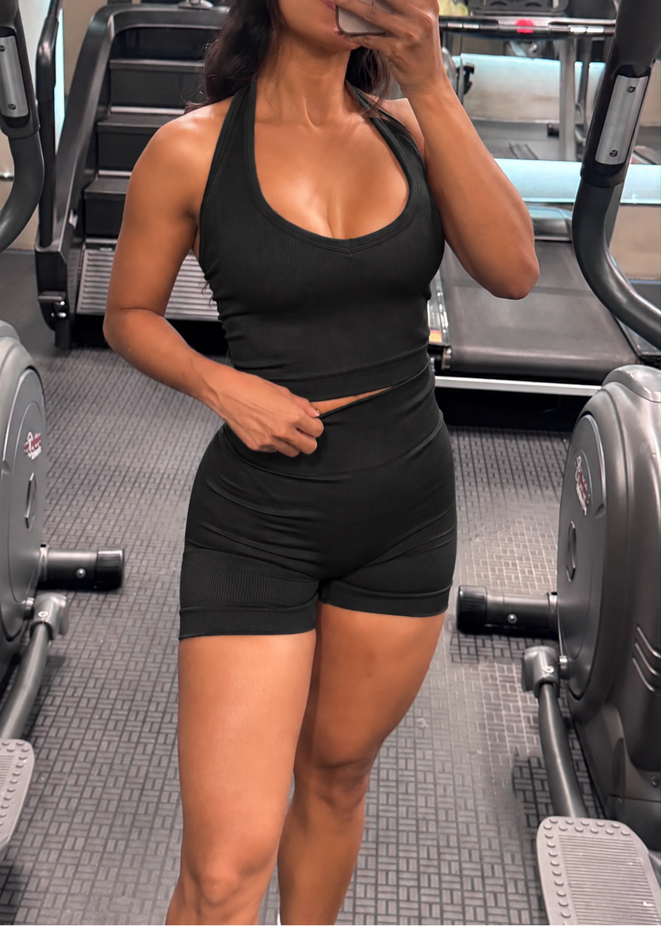 CONJUNTO EMI BLUSA + SHORT SEAMLESS NEGRO