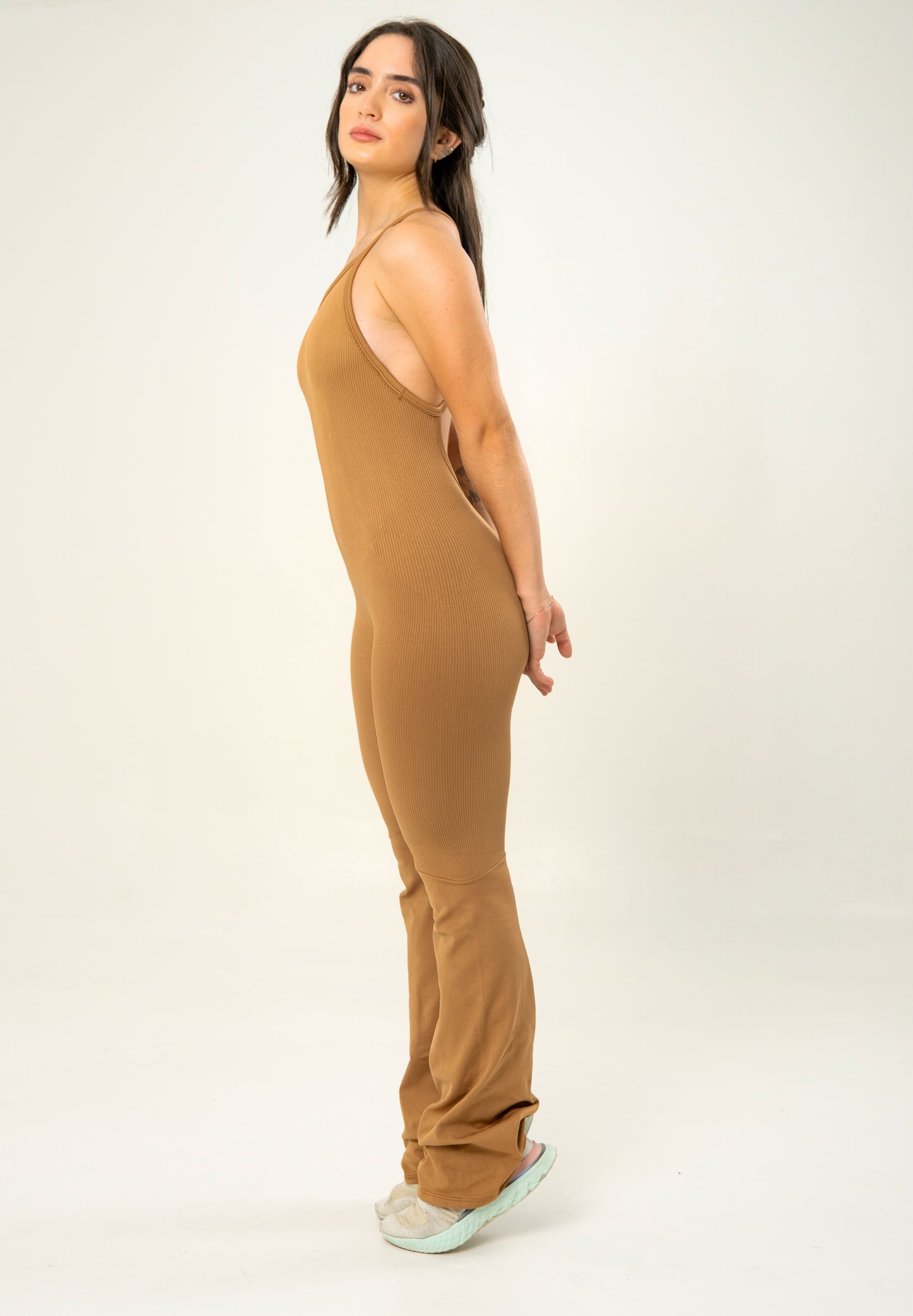 ENTERIZO ECO BOTA ANCHA SEAMLESS - CARAMEL