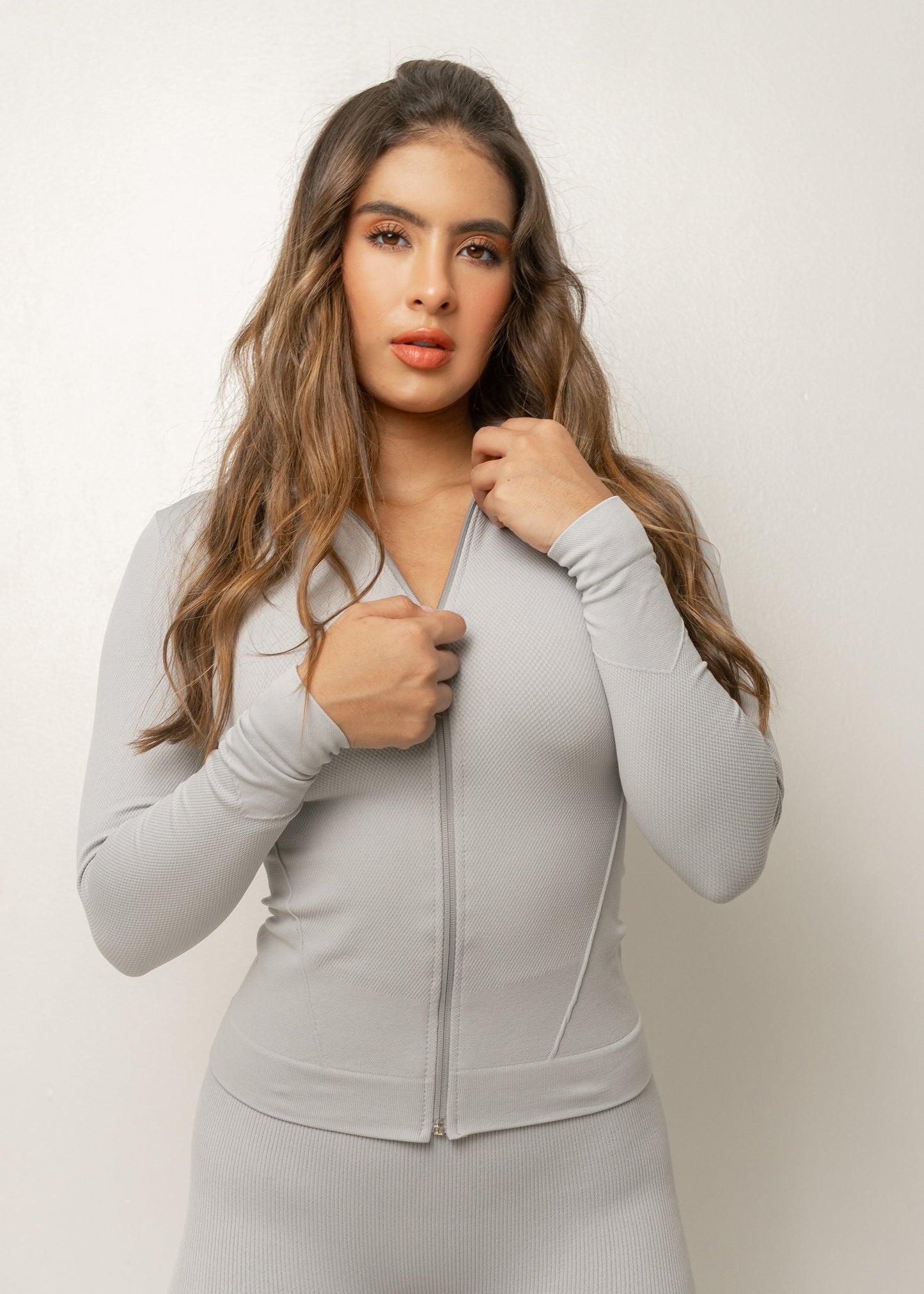 Chaqueta Seamless ZipFit – Gris Claro