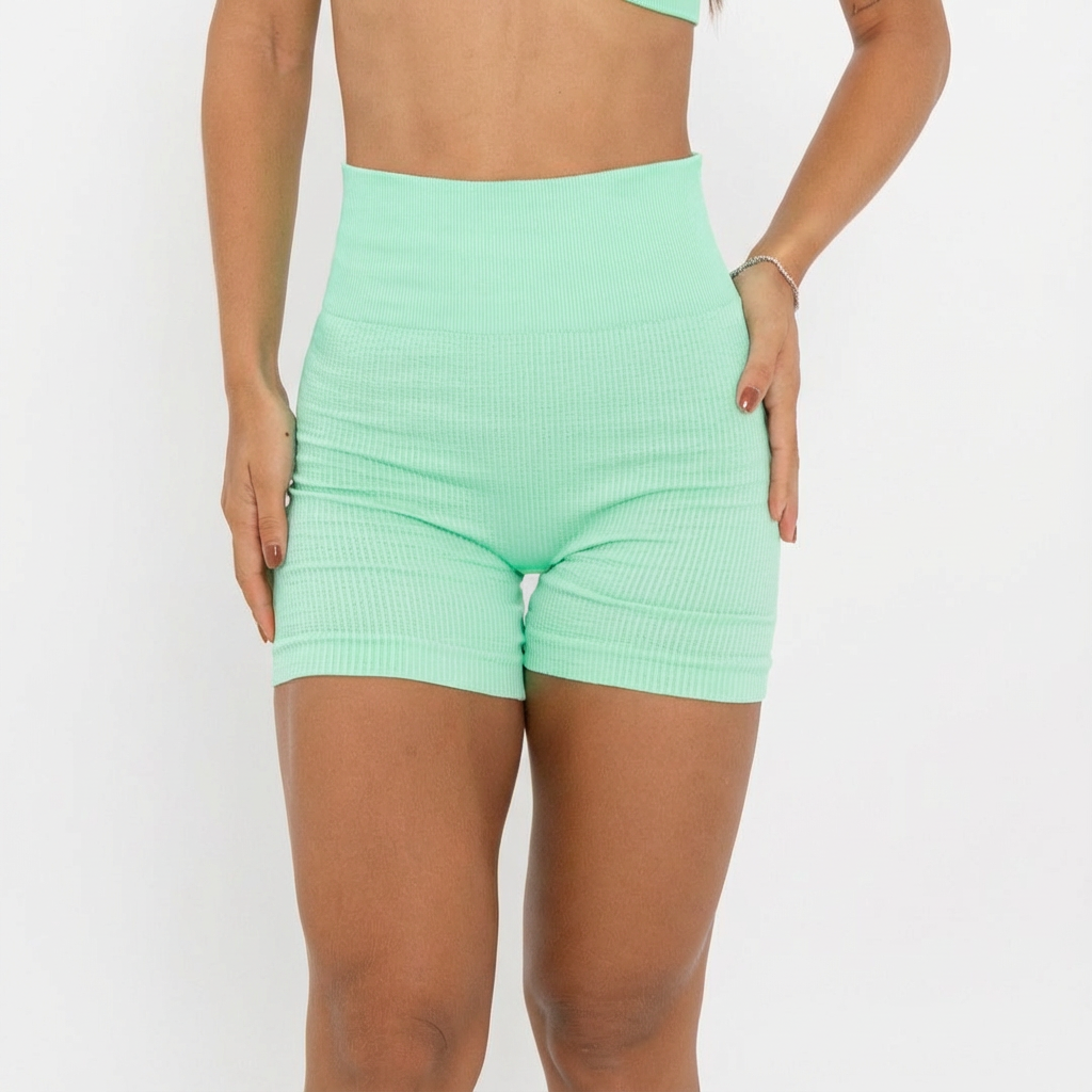 SHORT SEAMLESS -VERDE LIMON