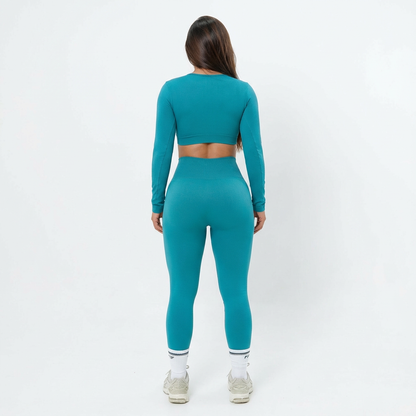 SETx2 TAMARA VERDE (Toop manga larga y leggin liso)