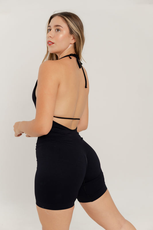 ENTERIZO CORTO SEAMLESS - CORA NEGRO