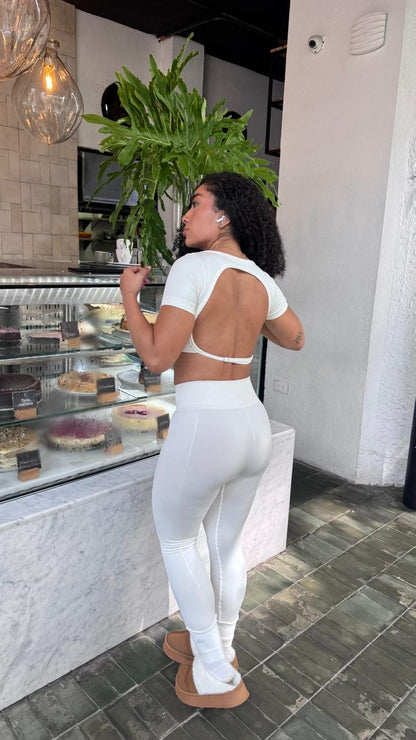 CONJUNTO LEGGIN KAY+ TOP SEAMLESS BLANCO