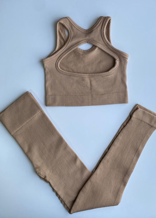 CONJUNTO TOP + LEGGINS BASIC SEAMLESS - CARAMEL