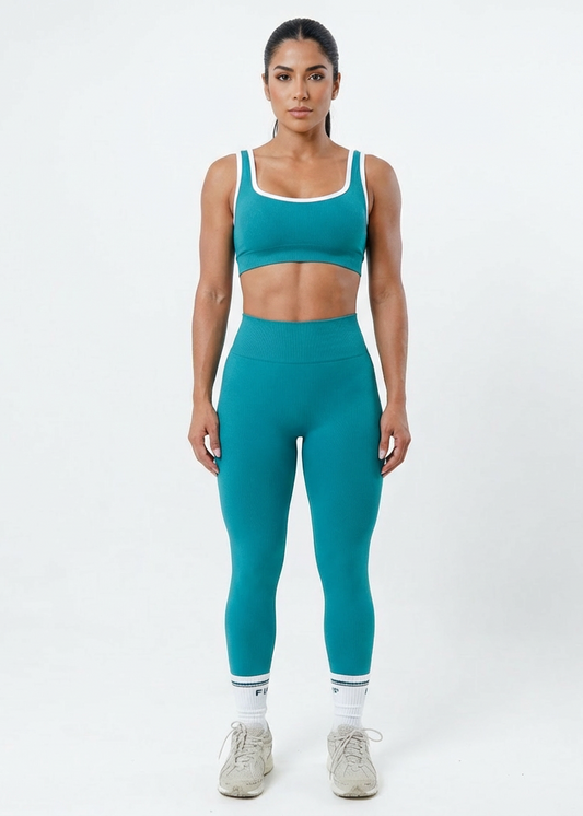 CONJUNTO 2 PIEZAS SEAMLESS AITANA (TOP + LEGGINS) - VERDE